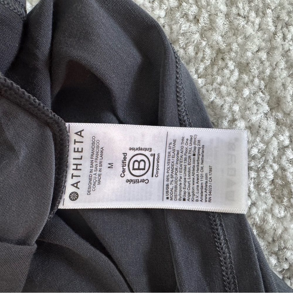 Athleta Fast Track Rib Reversible Top - Picture 6 of 15
